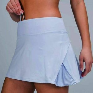 Lululemon Play Off The Pleats Skirt — Light Blue